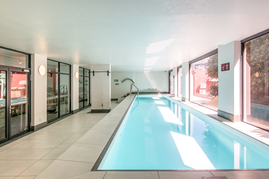 To Let 2 Bedroom Property for Rent in Green Point Western Cape